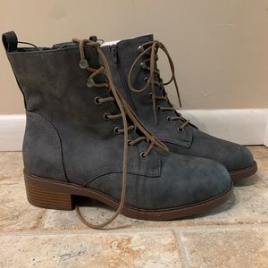 Maurice’s Size 11 boots